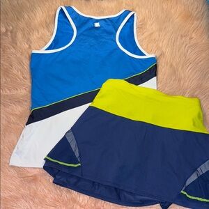 Tail Blue and White Tank with navy blue Accent like new